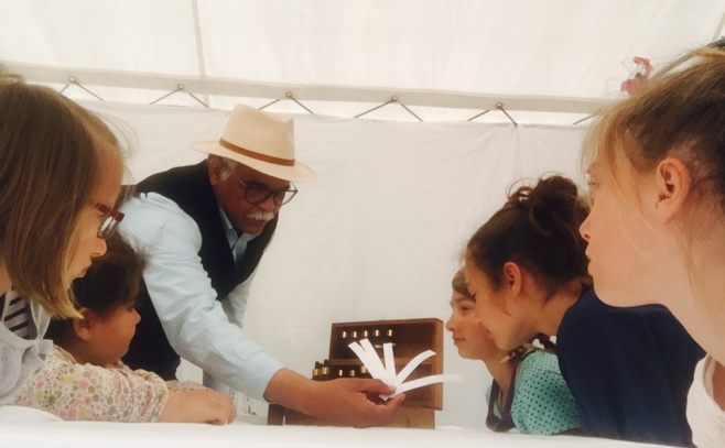 Bespoke Perfume Atelier Bespoke Perfume Atelier